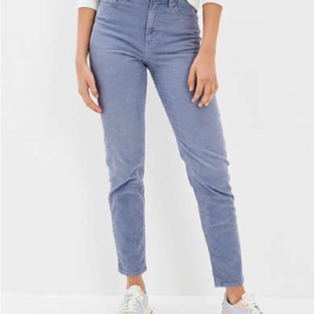 American Eagle Corduroy Mom Jean